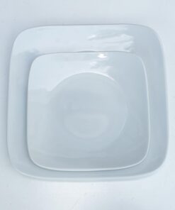 PUESTO DE VAJILLA DE PORCELANA CUADRADA