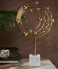 Escultura Decorativa Esfera y Aro en Dorado